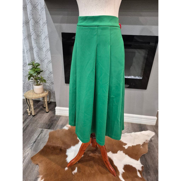 ALEXIA ADMOR Skirt size.12 in Excellent Condition, Green Color - Picture 3 of 7